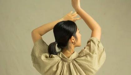 九游娱乐登录入口-唐斯谈季后赛生涯首次三双:队友的跑动很积极 他们信任我的传球